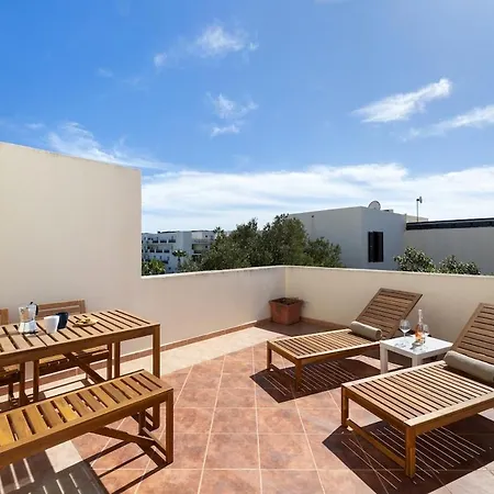 Sunny Lanzarote With Rooftop Terrace & Bbq * Teguise (Lanzarote)