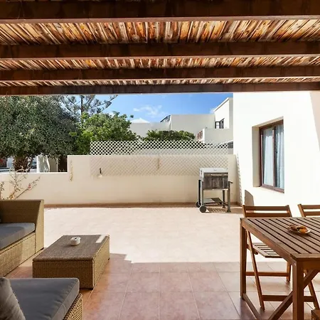 Semesterbostad Sunny Lanzarote With Rooftop Terrace & Bbq Teguise (Lanzarote)